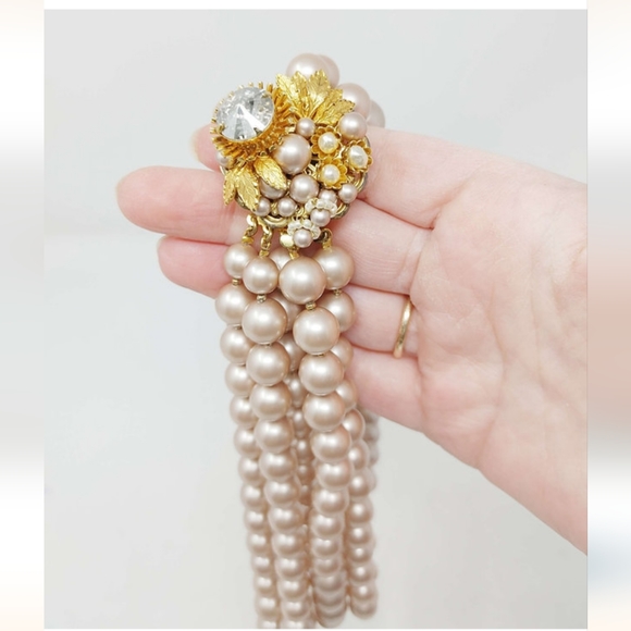 Miriam Haskell Faux Pearl Crystal Cluster Necklace - Picture 2 of 5